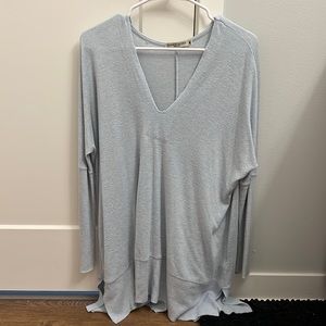 Women’s Light Blue Top/Light Sweater